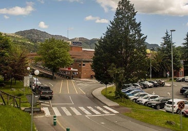 View of the Grande Covián Hospital in Arriondas.