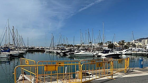 Fast-tracked repairs to tourist excursion dock in Benalmádena get underway