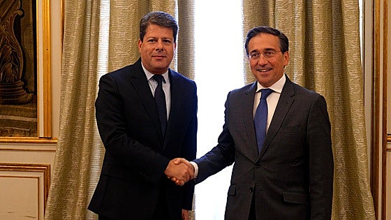 Gibraltar says border will start to come down before 15 July