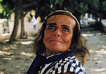 One of the most iconic portraits of 'La Juanita'.