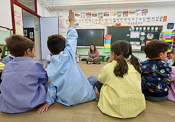 Children in the classroom of a Spanish school.