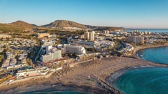 UPDATE: British tourist dies in Tenerife holiday apartment stairwell fall