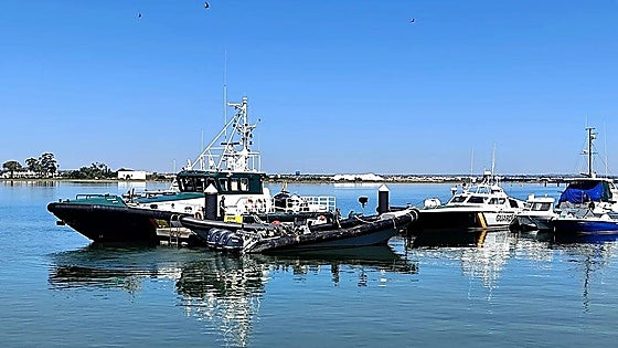 Narco-boat with 4,000 kilos of hashish intercepted in dangerous chase 42 miles from Punta Umbria
