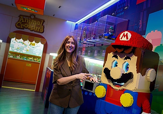 Pilar Vilella, at the Lego exhibition at the Video Game Museum.