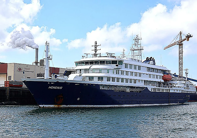 The MV Hondius cruise ship.