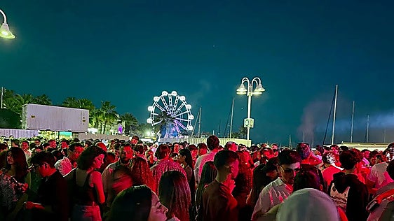 Costa del Sol port management suggests boat owner leave after he complains about festival-turned drinking party