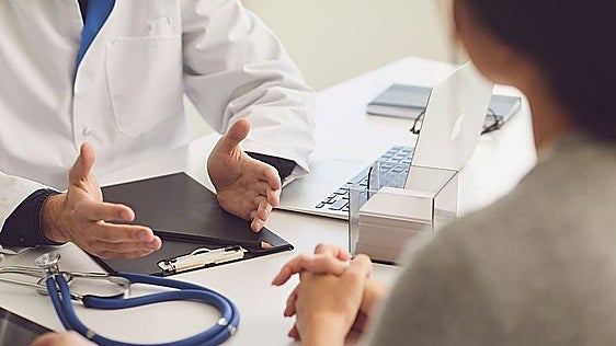 Jailtime: eight years for Spanish health centre administrator for accessing her family's medical records 1,329 times