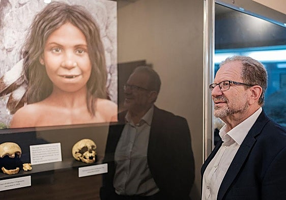 New Flint Gallery inaugurated at Gibraltar National Museum to mark centenary discovery