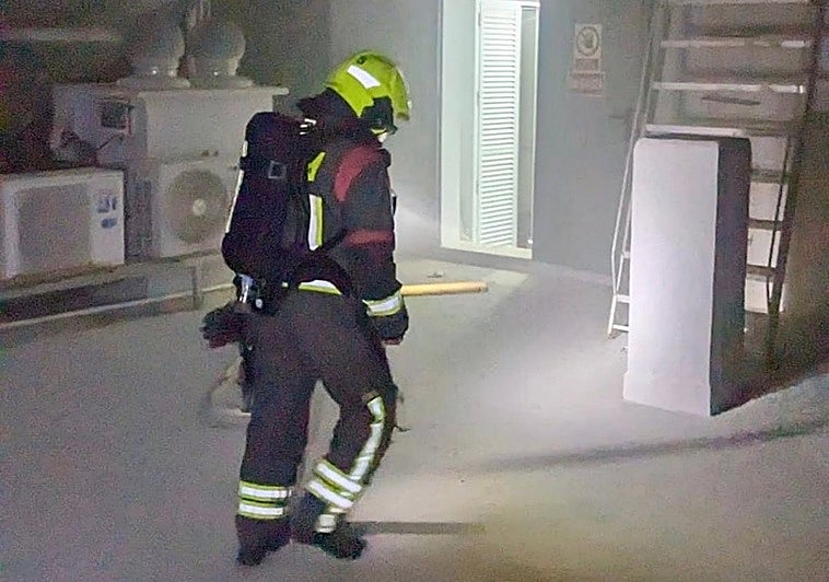 Torremolinos hotel fire: an off-duty firefighter and a cleaner go to the rescue