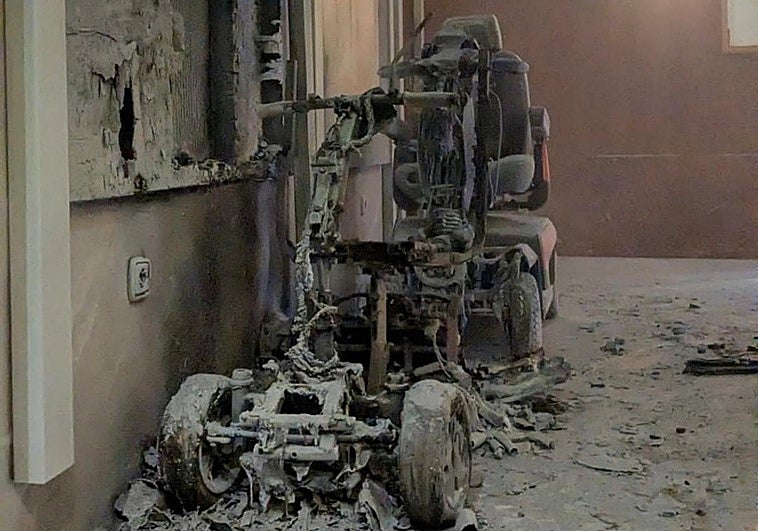 A fire caused by two mobility scooters forces the evacuation of a hotel in Torremolinos