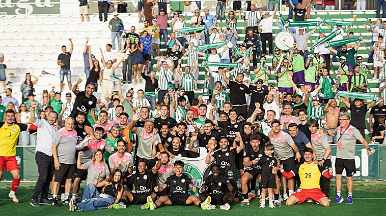 Primera RFEF: Juventud de Torremolinos survive dramatic final-day scare