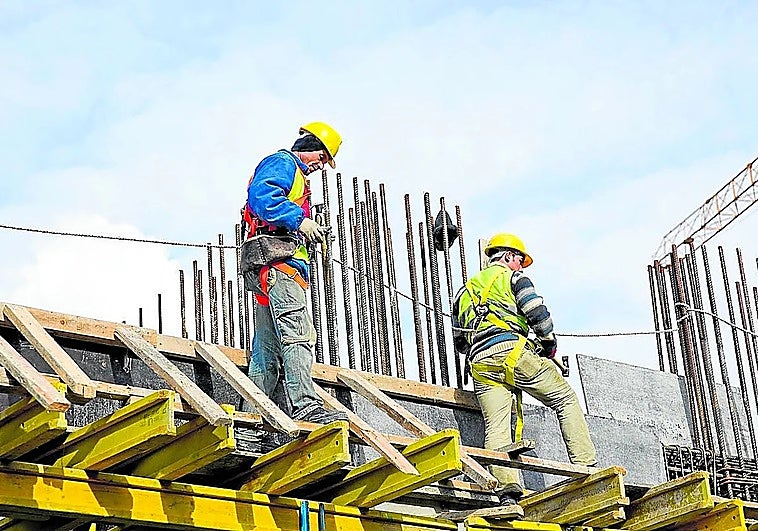 Spain employment: almost two out of every three workplace accidents happen in the first four hours of the shift