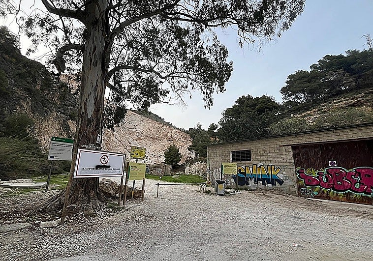 Access to the Río Chillar in Nerja