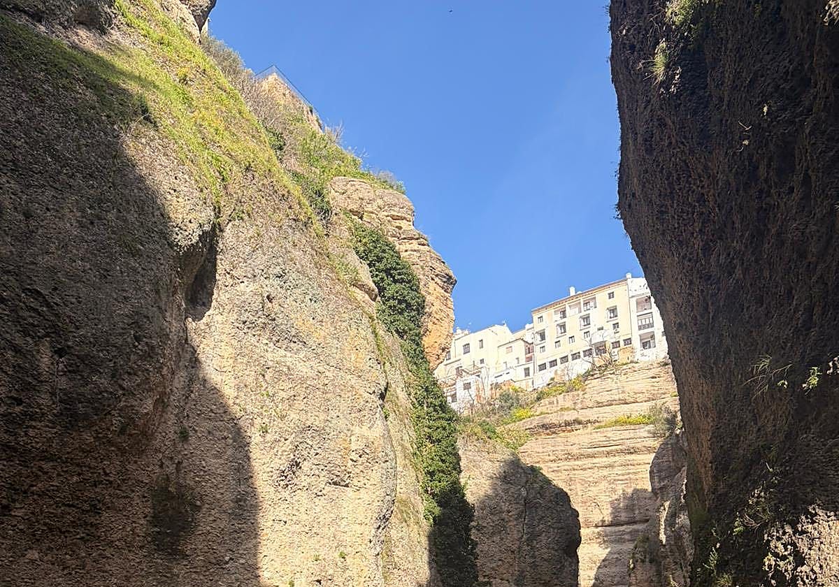 Ronda's suspended gorge walkway: opening of final stretch delayed, pending a court ruling