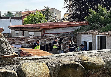 The National Police carrying out searches at a house in the region of Cantabria on Wednesday morning.