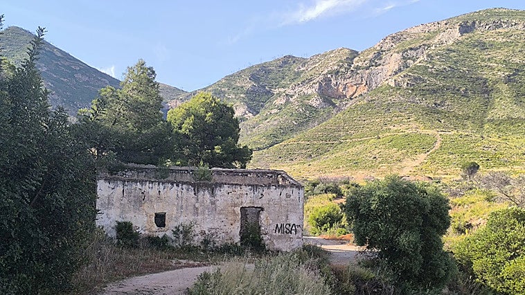 The northern Mijas mountain range.