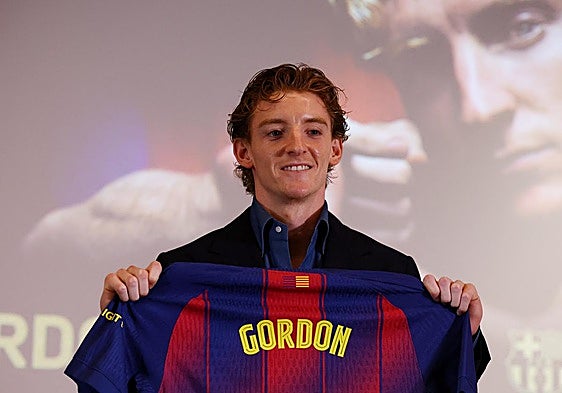 Anthony Gordon joins Barcelona in blockbuster €80m transfer from Newcastle United