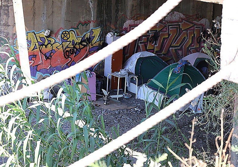 Tents under a bridge in Torrox