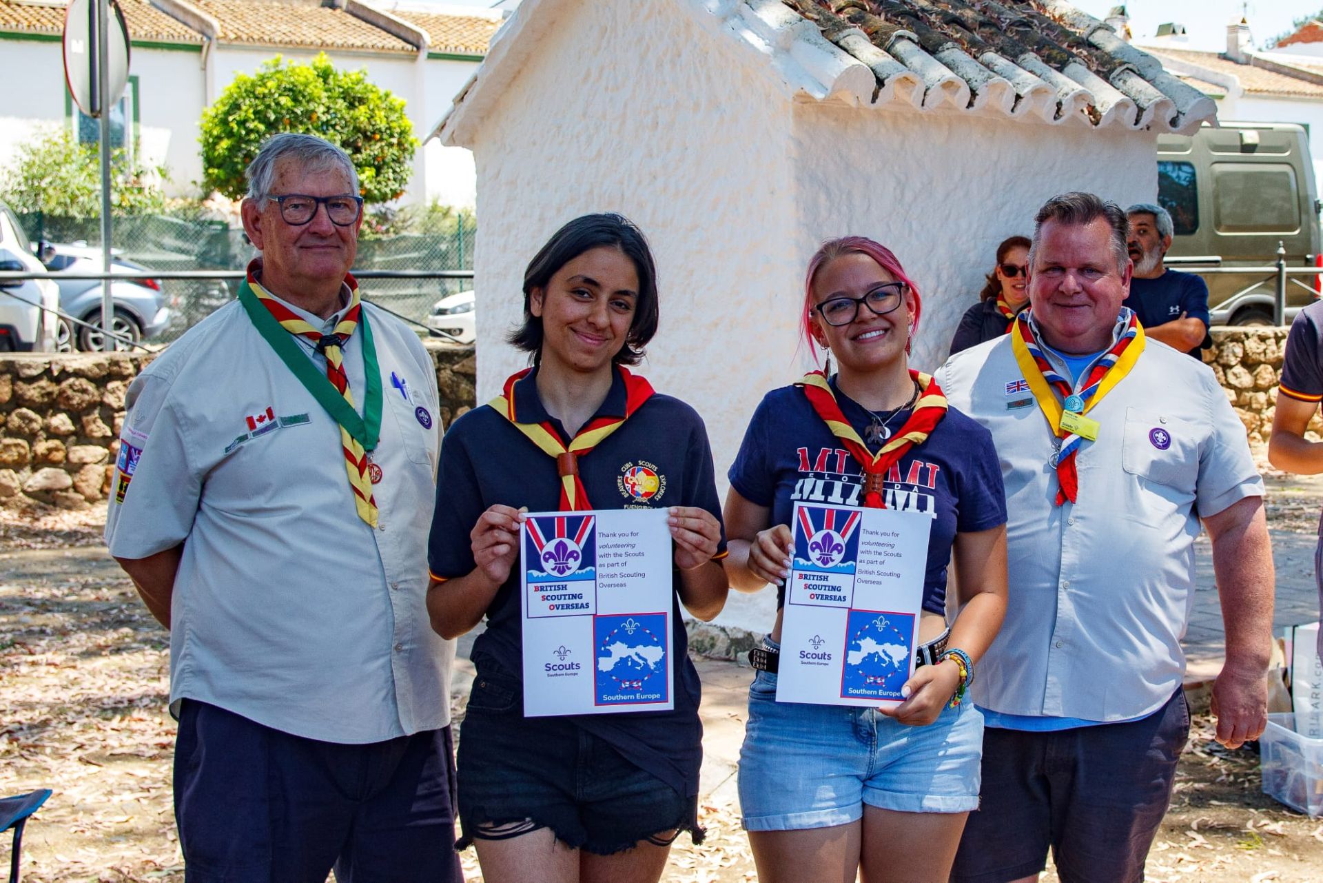 Explorers Beth and Ronja with their certificates