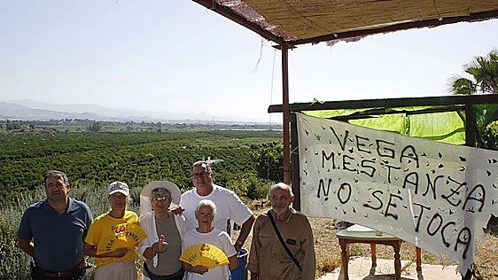 Malaga province residents stick to their guns and reject Guadalhorce water treatment plant