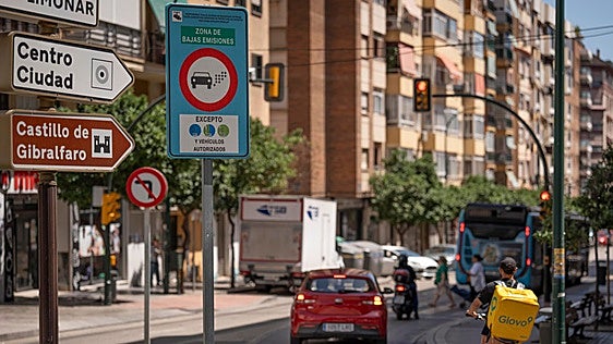 Andalusian High Court overturns part of Malaga's low-emission fines system over unequal treatment of drivers