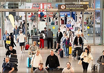 Malaga Airport breaks new record with ten million passengers in first five months of 2026