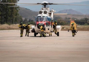 How the Andalusian forest fire extinction units operate in Malaga during the high-risk season