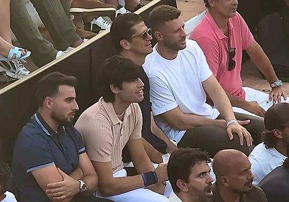 Alcaraz, wearing a special wrist support, in the crowd at Puente Romano on Thursday.