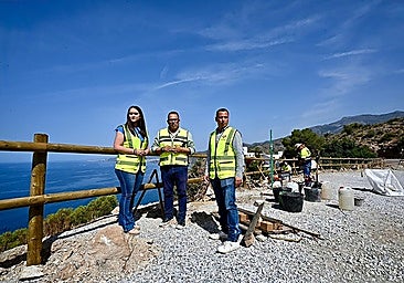 Granada coastal path finally under way following delays caused by rain