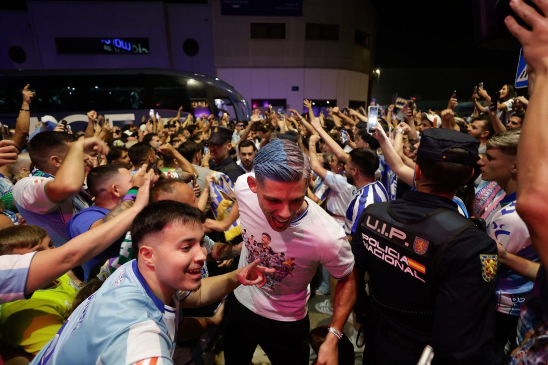 Malaga fans celebrate on promotion night