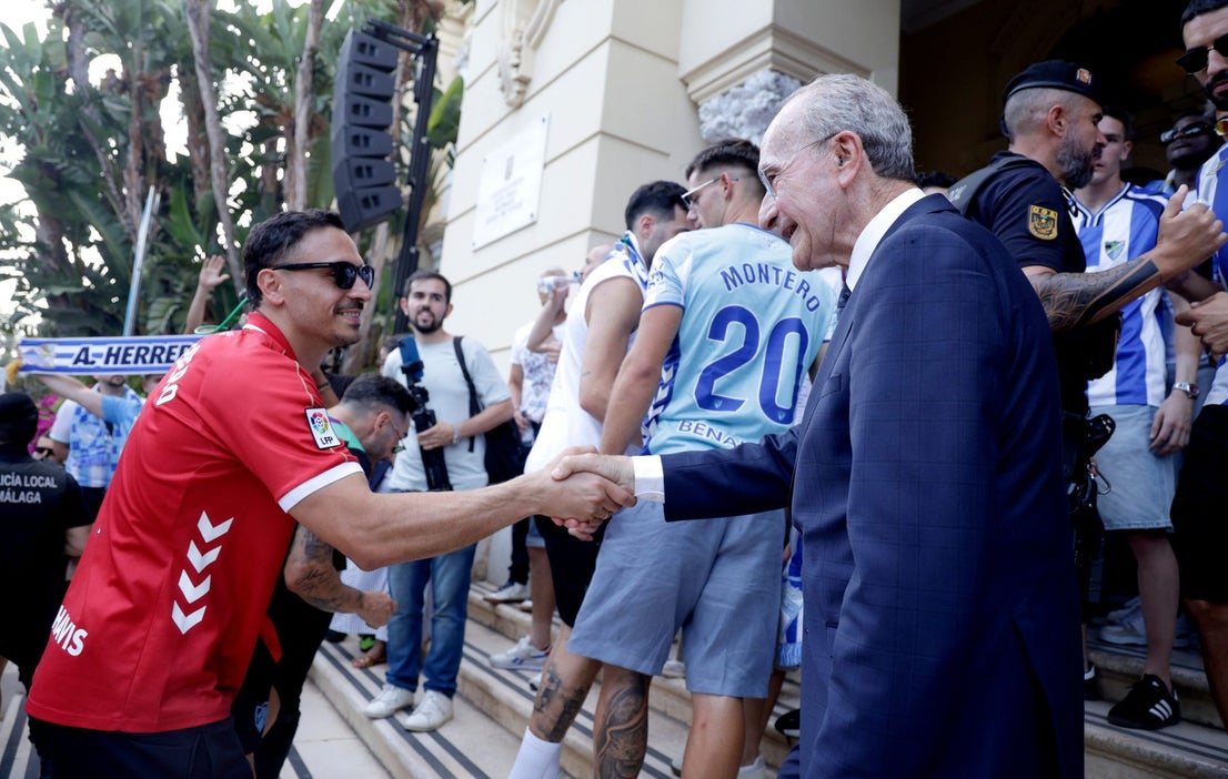 Malaga CF's promotion open-top tour - in pictures