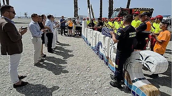 Almuñécar's lifeguard and assistance service launched as summer gets under way