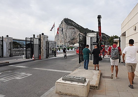 Removal of border fence heralds new era for Campo de Gibraltar