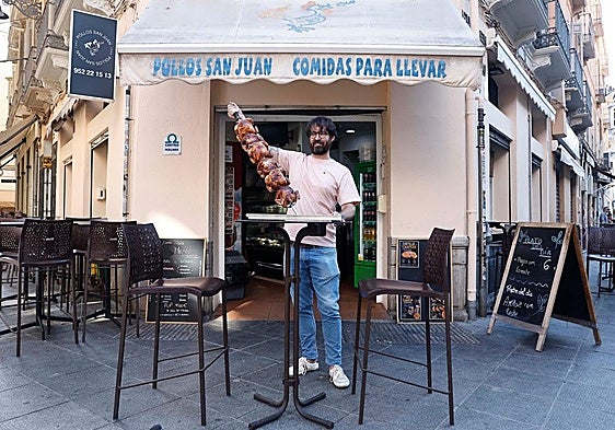 Malaga's first roast chicken spot, Pollos San Juan, turns 63