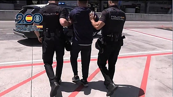 Scottish crime boss Steven Lyons is extradited to Spain