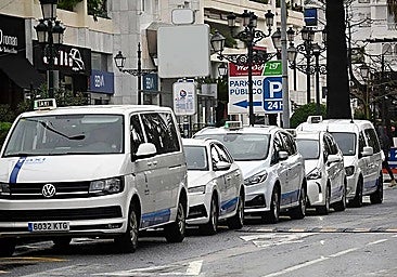 Marbella taxi drivers attribute unanswered ride requests to traffic saturation in the Costa del Sol