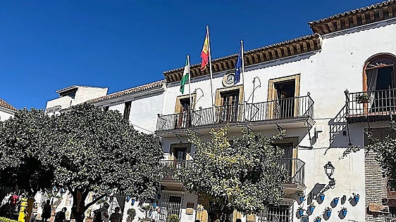 Marbella town hall to pay woman 34,000-euro compensation for injuries due to broken paving slab