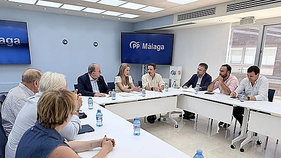 Gridlock for driving licences in Malaga: 18,000 students left waiting for lack of an examiner