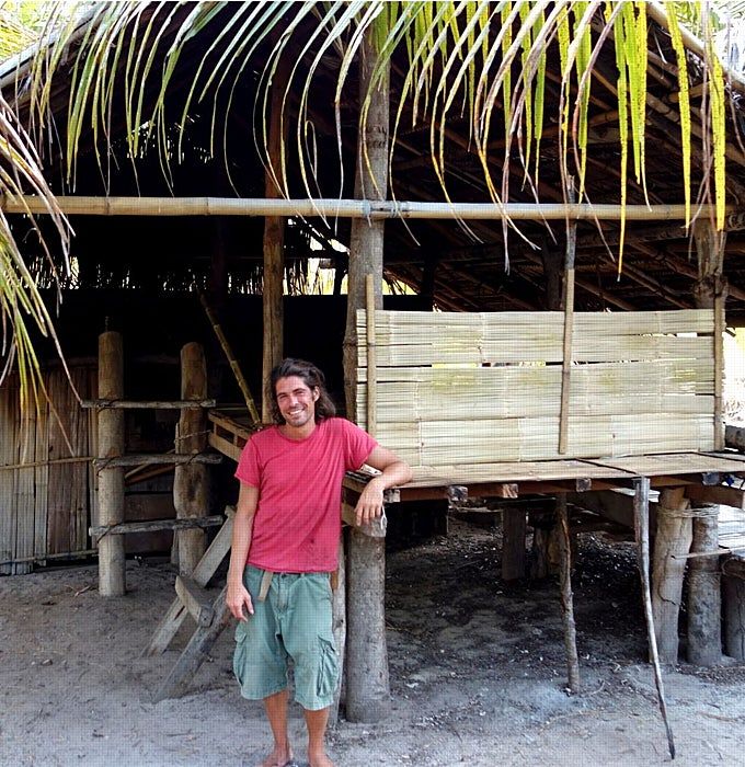 Alvaro in front of one of the cabins used in 'Comfort Mode'.