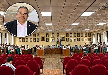 Mancomunidad meeting (insert: mayor of Frigiliana)