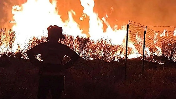 Guadalajara wildfire burns 26,000 hectares as 1,200 residents evacuated