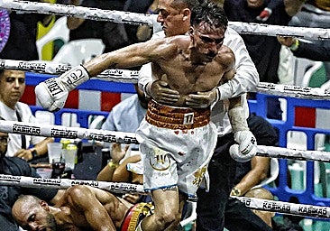 The moment 'El Bigote' delivered the knock-out blow.