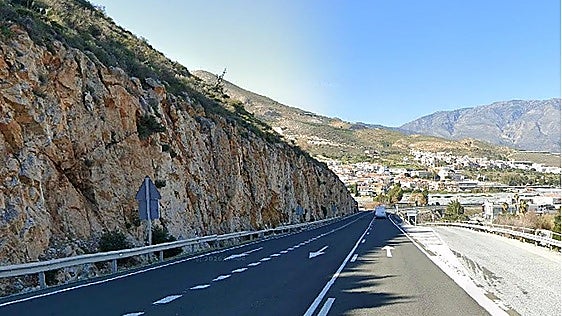 Four children injured in serious collision on Costa Tropical road