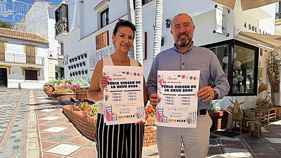 Benalmádena businesses invited to enter Virgen de la Cruz fair decoration competition