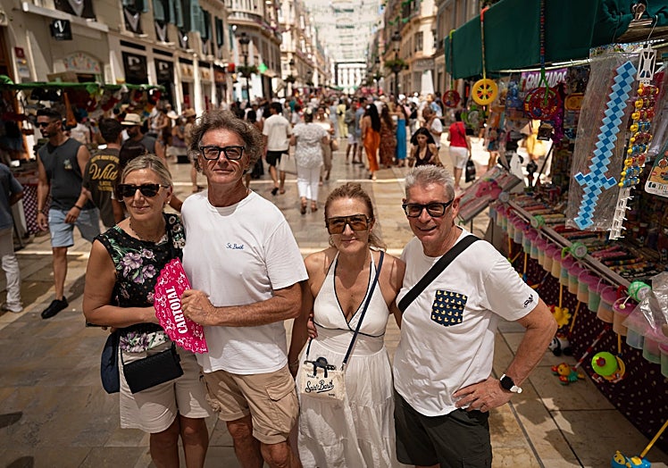 Flavia with her husband and friends.
