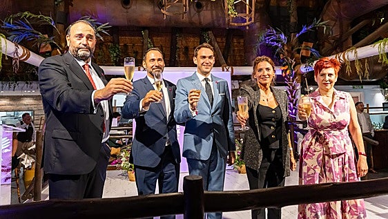Idiliq foundation invites other hotel companies to join its Room for Kindness scheme