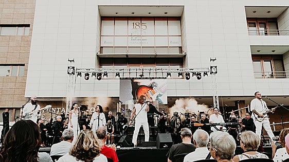 Salon Varietés hosts symphonic rock shows in aid of Cudeca