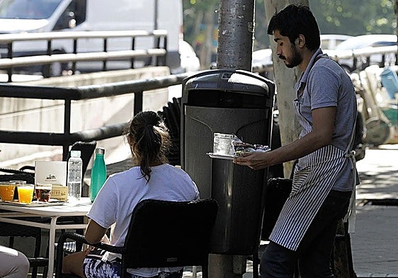 The employment rate among the under-25s is 8% lower than the European average.