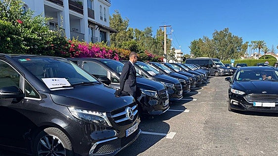 Malaga private hire vehicles threaten legal action if not granted same access to the Feria as taxis