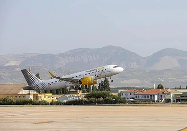 Operating a flight to Granada is 50 per cent cheaper than Madrid and 37 per cent less than one to Malaga